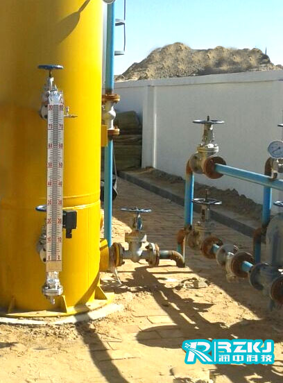 側(cè)裝磁翻板液位計(jì)